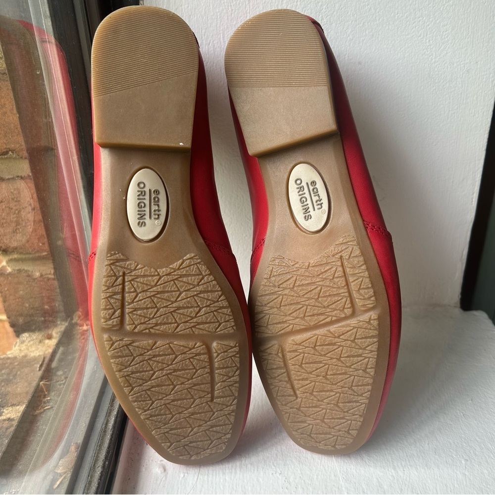 Earth Origins Red Leather Loafer Shoes Women Size 7 NWOT - Picture 2 of 8